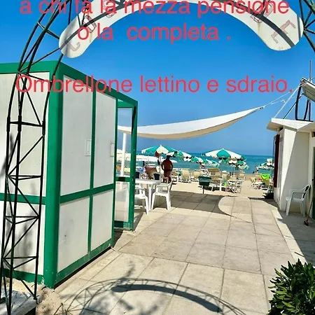 Hotel Costa Verde Pineto Exterior photo