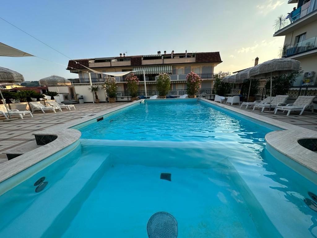 Costa Hotel 3*