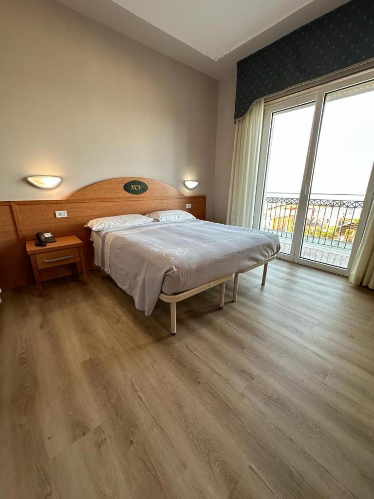 Costa Hotel 3*