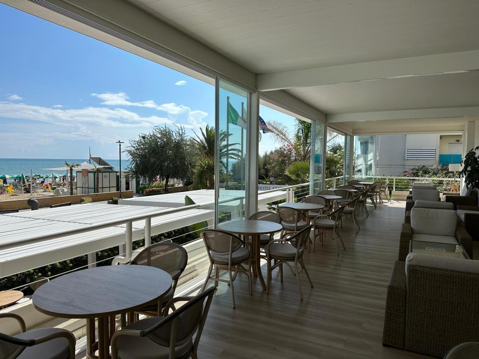 Costa Hotel